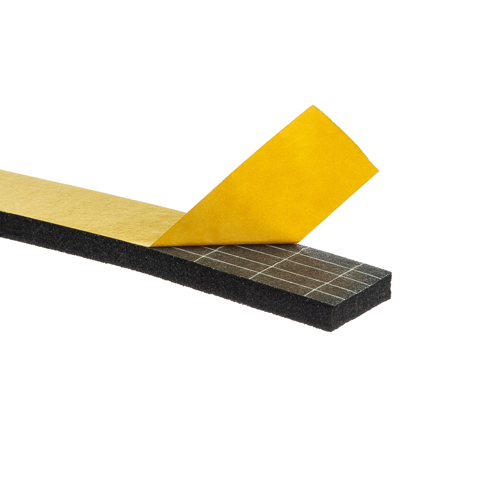 Uszczelka 4x15mm 40°ShA samoprzylepna EPDM 10mb wzmocniona